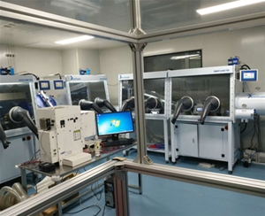 四工位對接手套箱